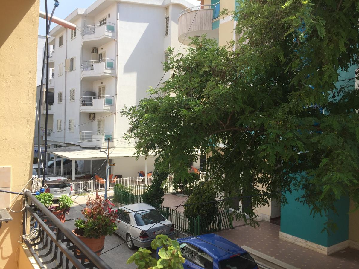 Seaside Apartments Драч Екстериор снимка